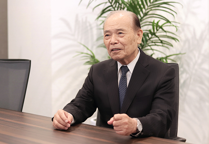 福田 晧一 写真
